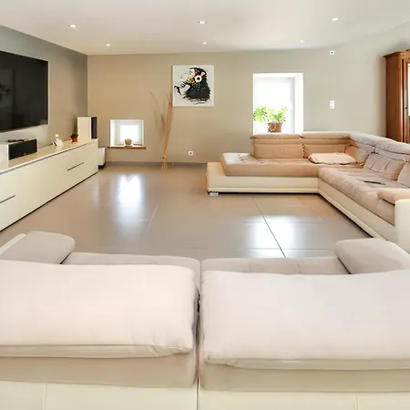 Βίλα Spacieuse A Avec Piscine Privee
