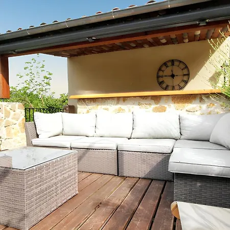 Spacieuse A Avec Piscine Privee Villa Divajeu